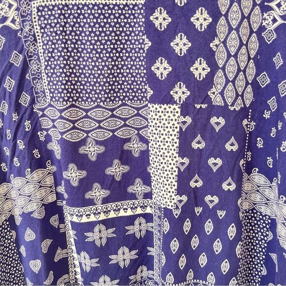 Tu Navy White Patchwork Asymmetrical Open Back Short Sleeve Blouse‎ - Picture 6 of 9